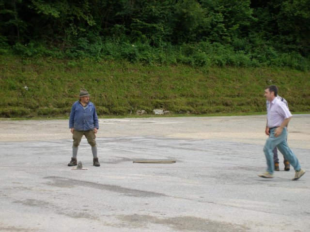 zeltaufbaun_09_07_09_-0031