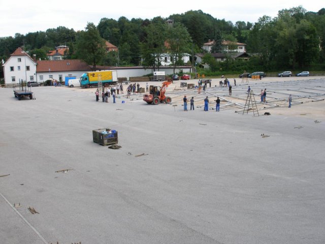 zeltaufbaun_09_07_09_-0063